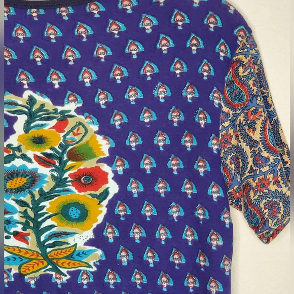 Colorful Crop Tee with Beadwork - Picture 9 of 10